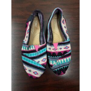 Toms Aztec Print Slip On Shoes Size 9